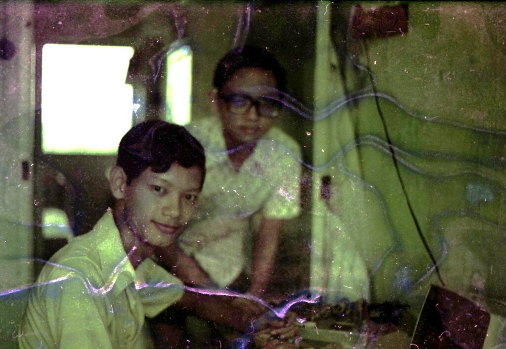 1977 Family at Ghim Moh