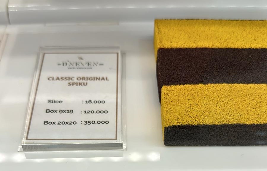 Shopping at Galaxy Mall Surabaya