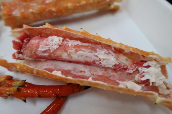 Rausu Town Shopping - Juicy Crab Legs