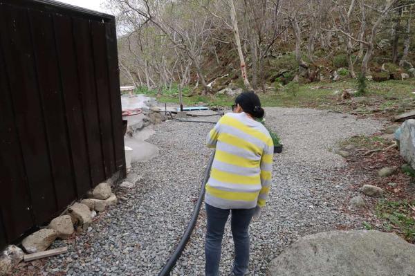 Kumanoyu Hot Spring - Men Area on the right