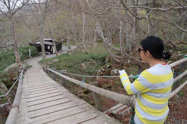 Kumanoyu Hot Spring - Path to Hot Spring