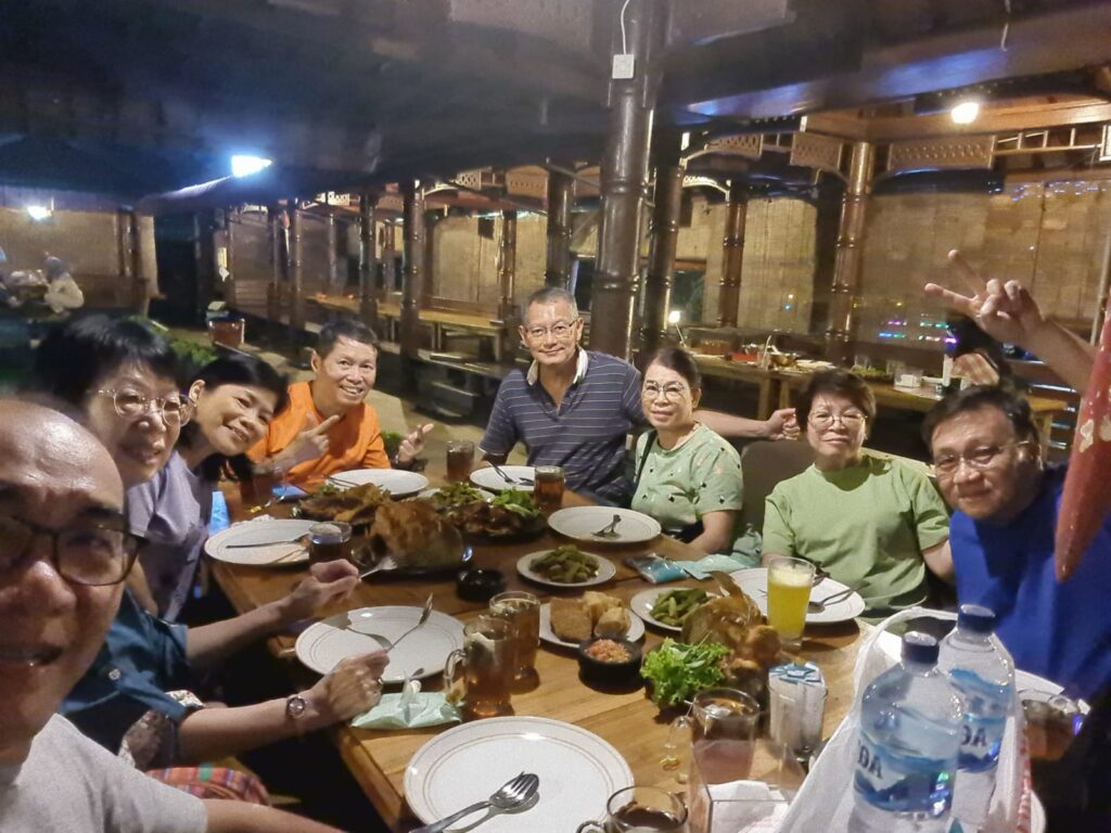 Wisata Dinner at Warung Wareg