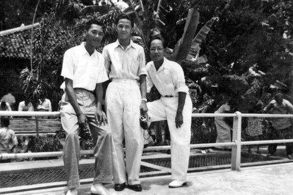 1959 Woon Khai Boon and friends