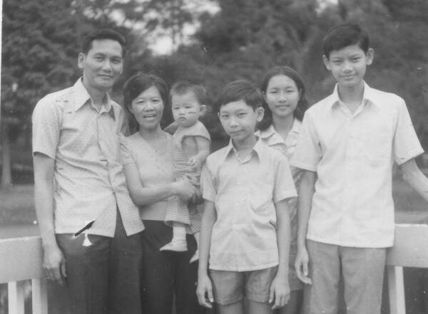 1973 WKB and Family at Macritche Reservoir