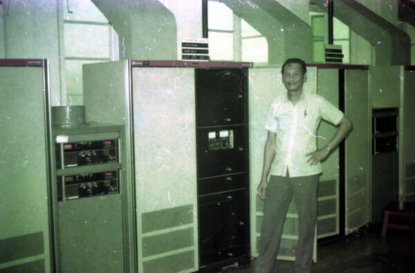 1976 Father @ Telecom Equipments2