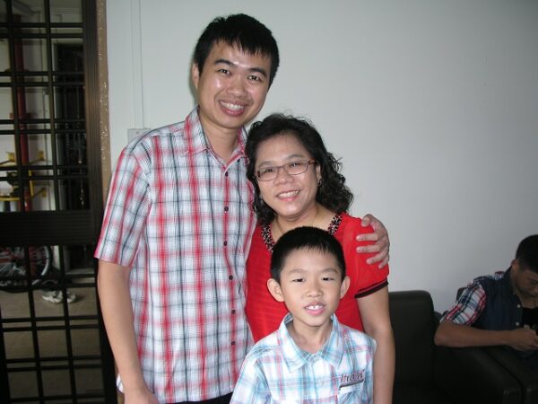2013 Woon Yew Kwong David Family
