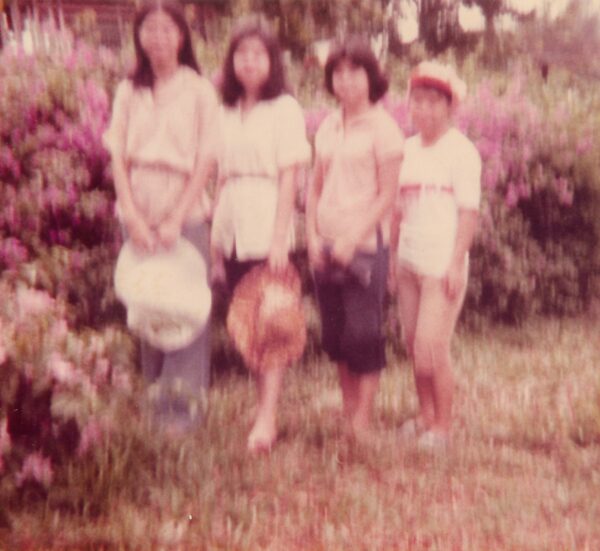1978 Chan Family at the beach5