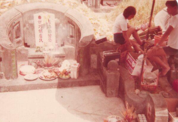 During visit to Chan Tien Khng's Cemetery
