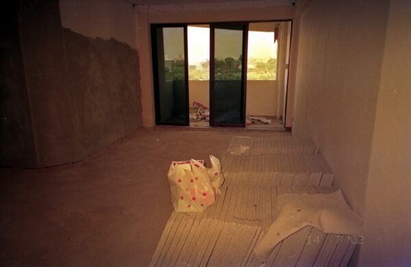 Living Room view facing Kitchen