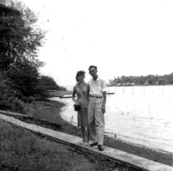 1959 Father Mother @ Beach Broadwalk