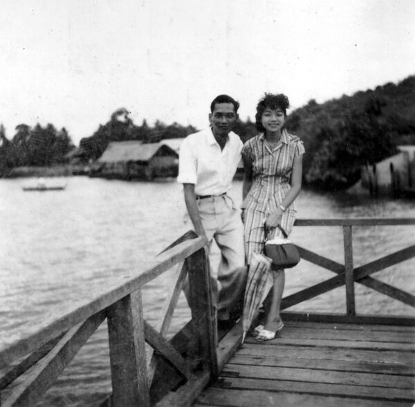 1959 Father Mother @ Beach Broadwalk