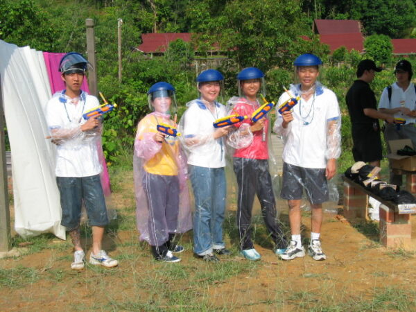 2004 Kota Rainforest Resort IFF