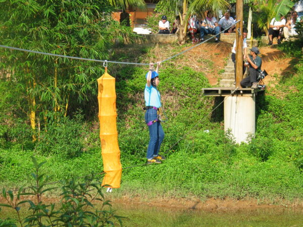 2004 Kota Rainforest Resort IFF