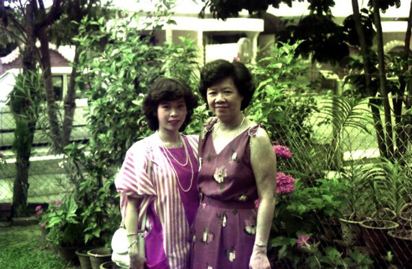 1986 - Chinese New Year Visit to Kumar at Katong