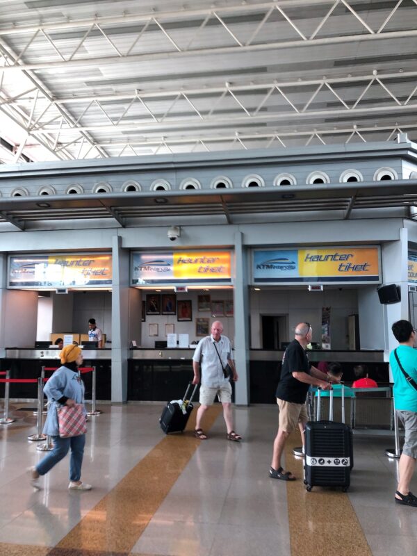 2019 KMT Ticketing counters