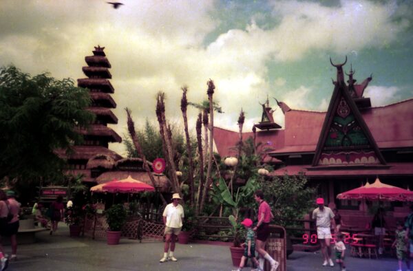1990 Epcot Center and Disneyland
