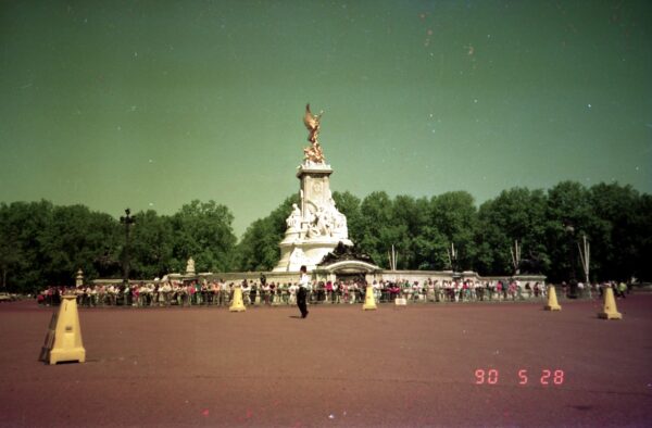 1990 Visit to London and Peter Klein home