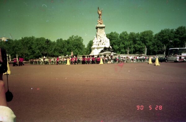 1990 Visit to London and Peter Klein home