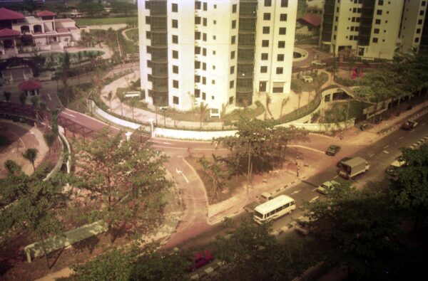1992 Parc Oasis under construction