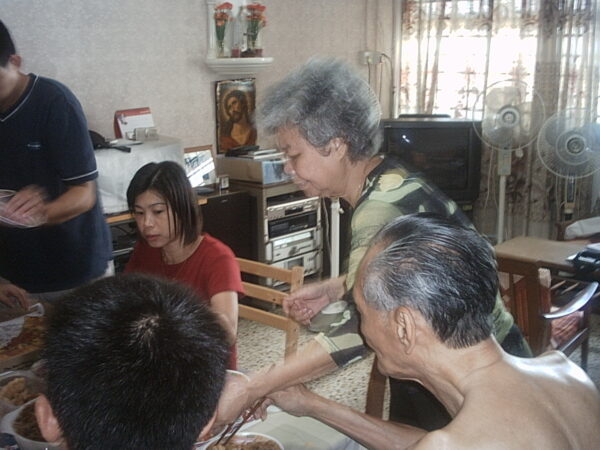 2003 Christmas Lunch at Ghim Moh