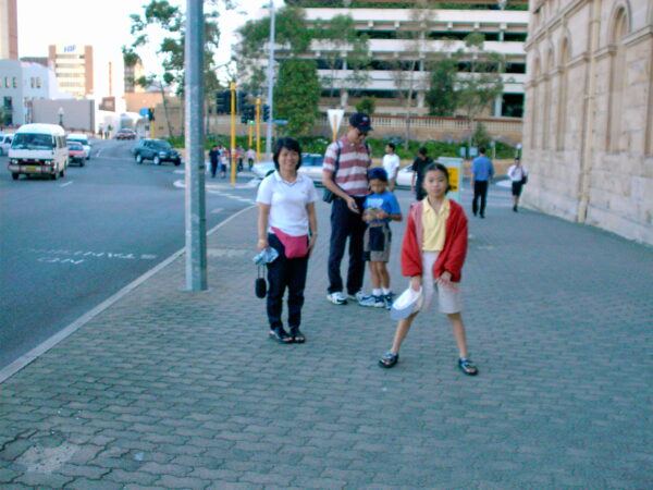 2000 - Chan Family Holiday at Perth Australia — photo