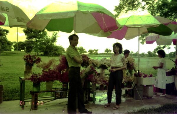 1985 Visit to Cemetery