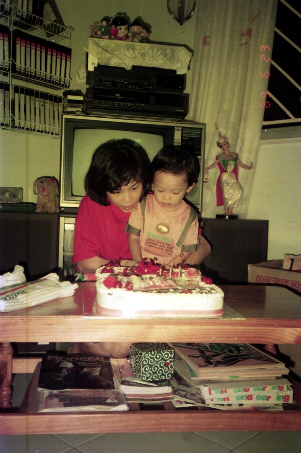 1989 Derrick birthday party three years old