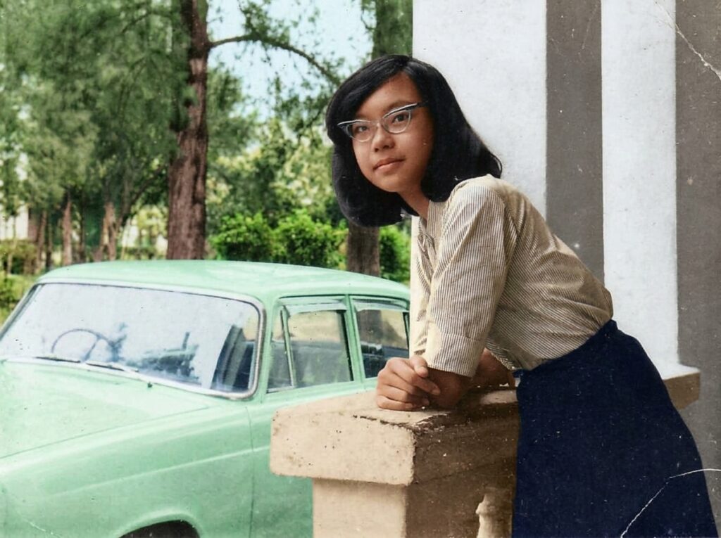 1960 - Chan Mei Yee Emily at Jurong Crescent Road